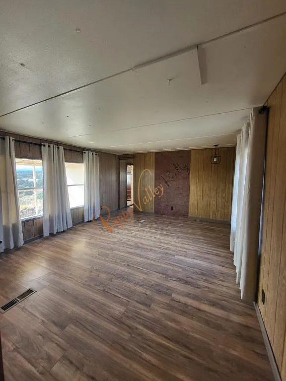 1501 Broken Arrow Rd — Photo 4