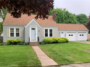 413 Clifton Dr, Erie, PA 16505