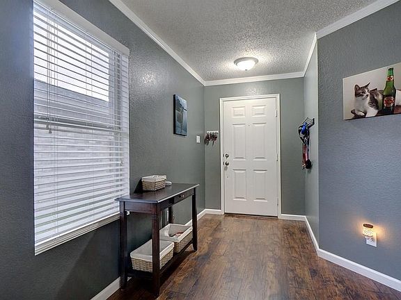 3rd image of 5208 Royal Burgess Dr