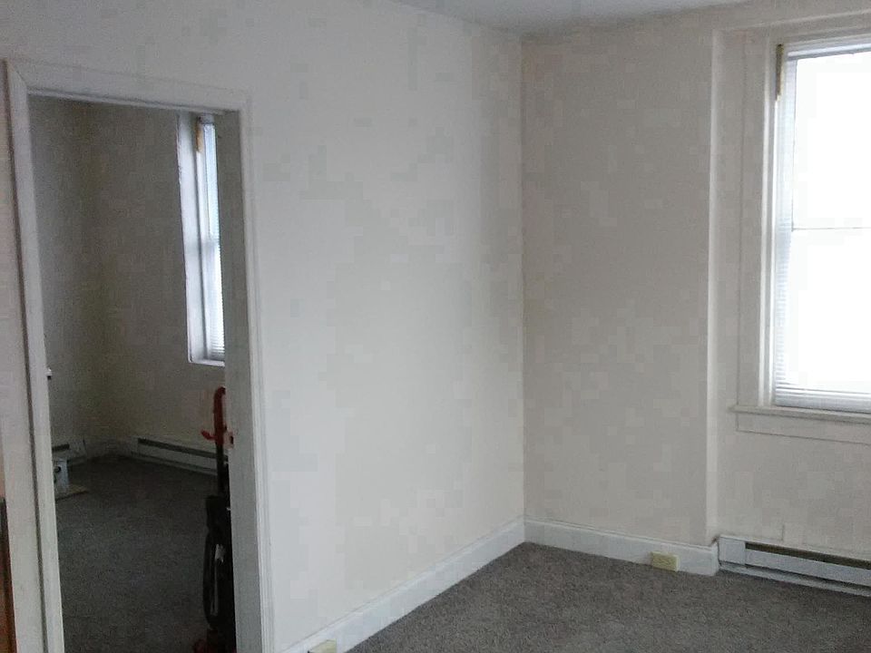 2nd image of 696 4th Ave #1