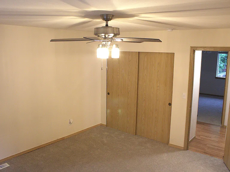 5008 50th Ave SE #1 — Photo 11