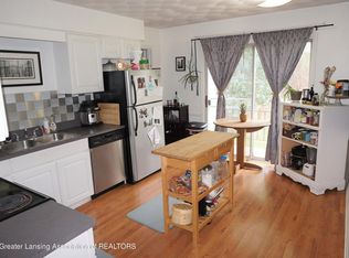 4727 Gull Rd APT 35, Lansing, MI 48917