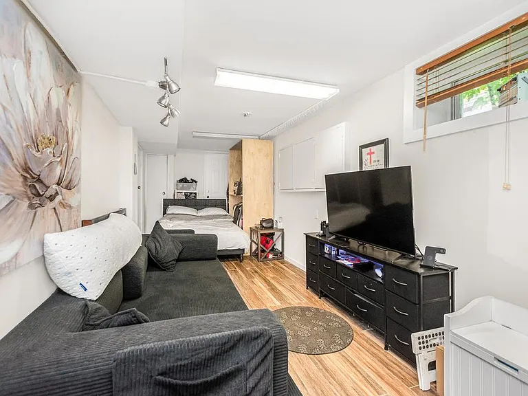 412 Warburton Ave #3 — Photo 15