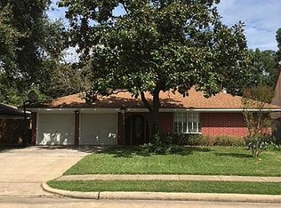 10678 Mayfield Rd, Houston, TX 77043