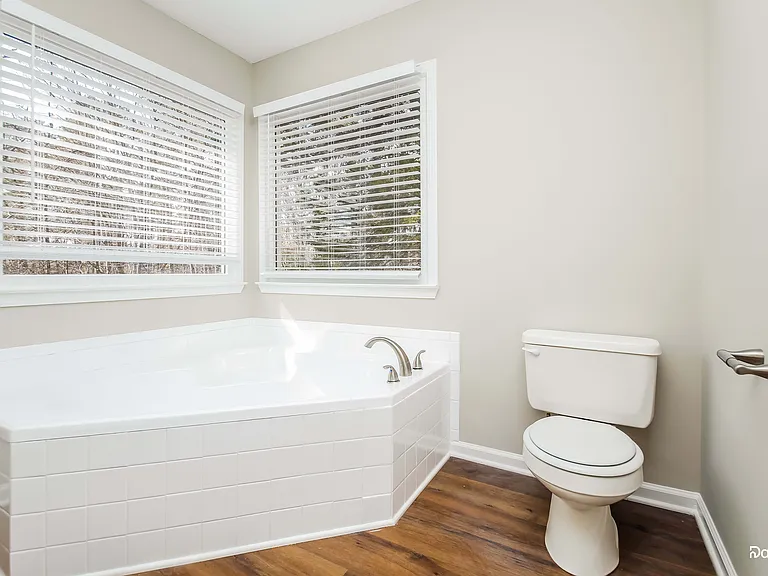 108 Brandi Dr — Photo 10