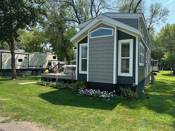 4th image of 32741 N Lakes Trl Unit 14D