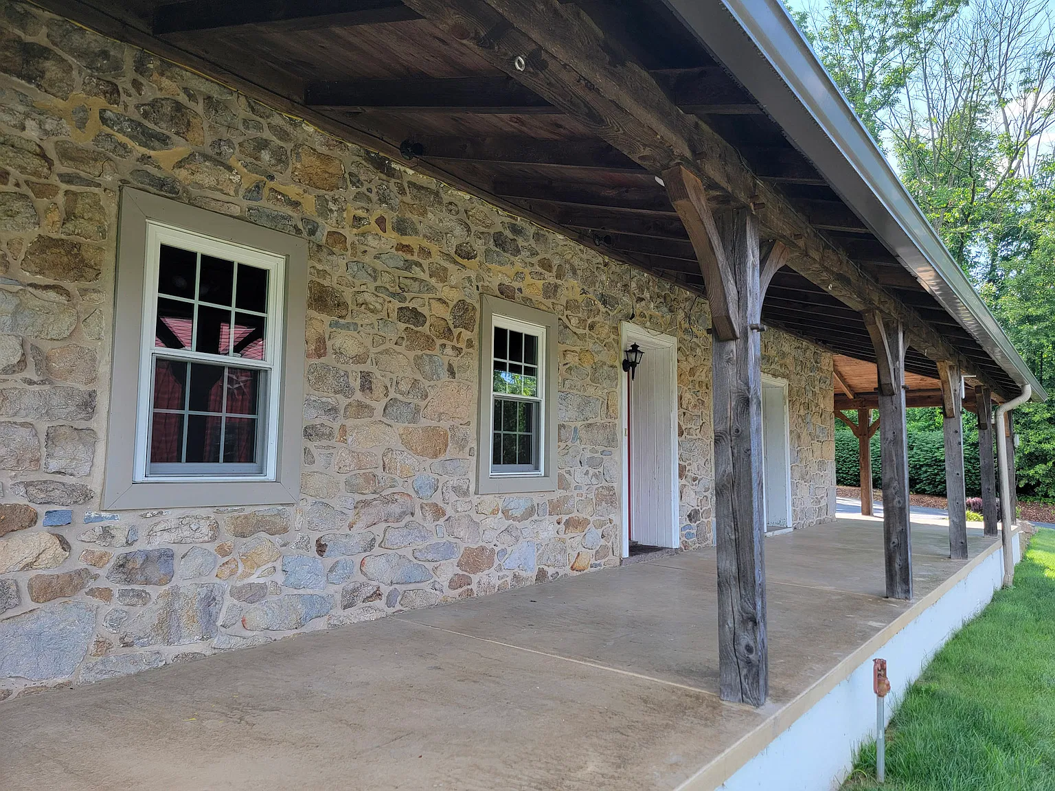 4 bed, 3083 sqft, $2,495 — Photo 3