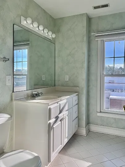 212 Middle Street - 303 — Photo 3