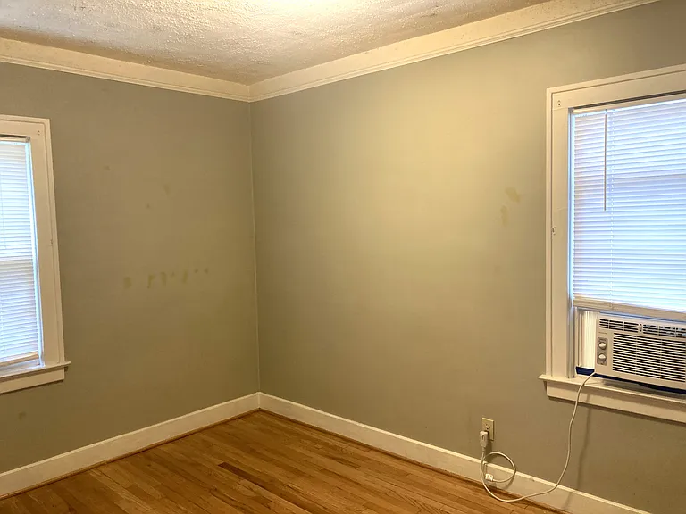 353 W Webster Ave — Photo 18