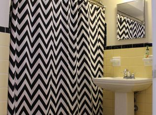 5842 Robert Ave APT 2E, Saint Louis, MO