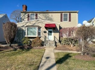 40 Newton St, Stratford, CT 06614