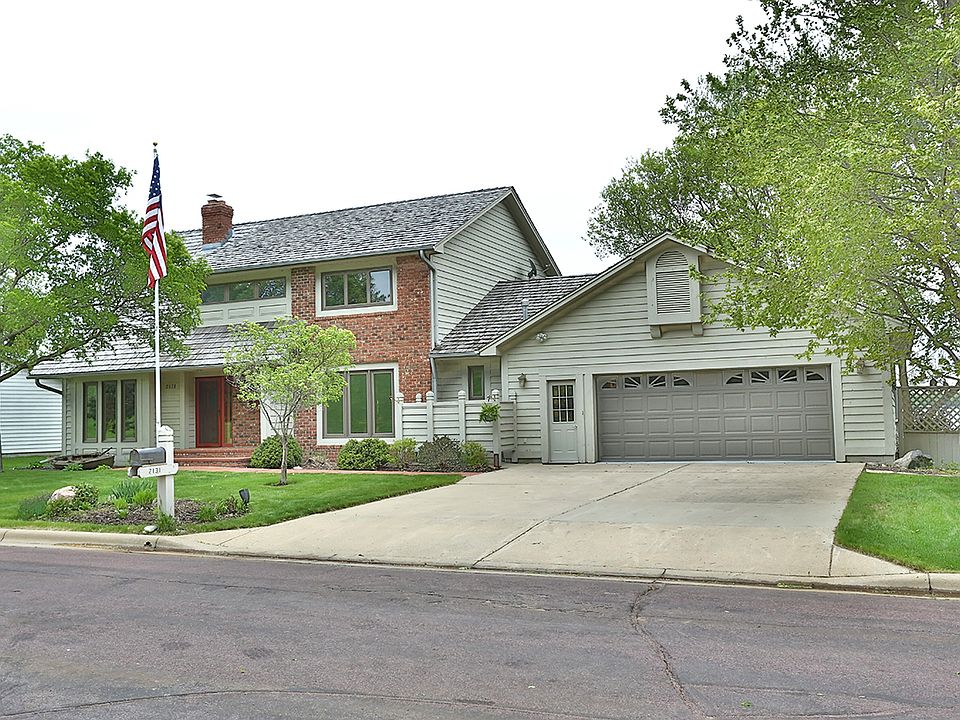 1st image of 2131 Knollwood Dr
