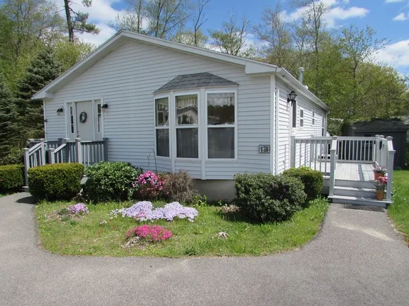 13 Grasswood Cir, Rockland, MA 02370