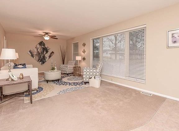 2nd image of 4737 Tonga Dr