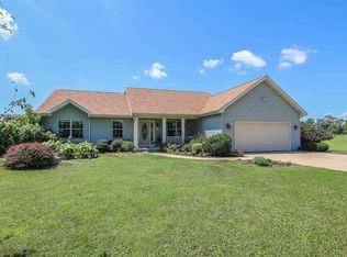 39 County Highway Bb, Marshall, WI 53559