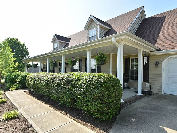 2nd image of 460 Dorton Dr