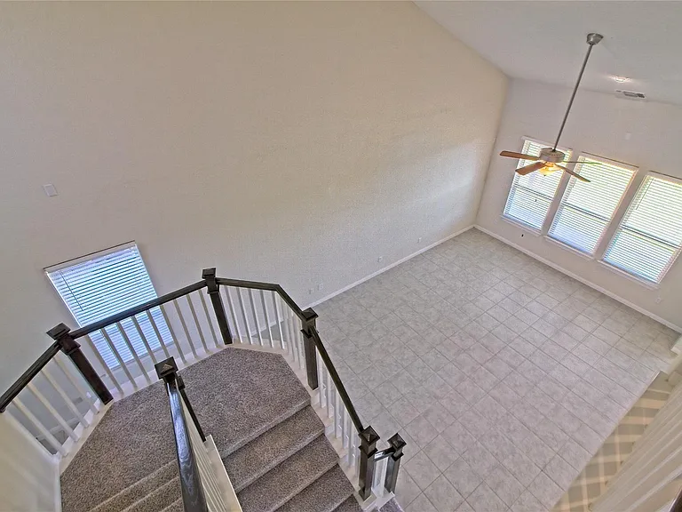 5610 Wolf Pack Dr — Photo 9