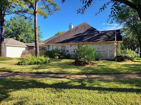3rd image of 11722 Canyon Mills Dr