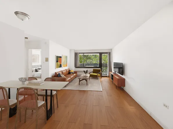 90 Gold Street 3E image 1 of 11