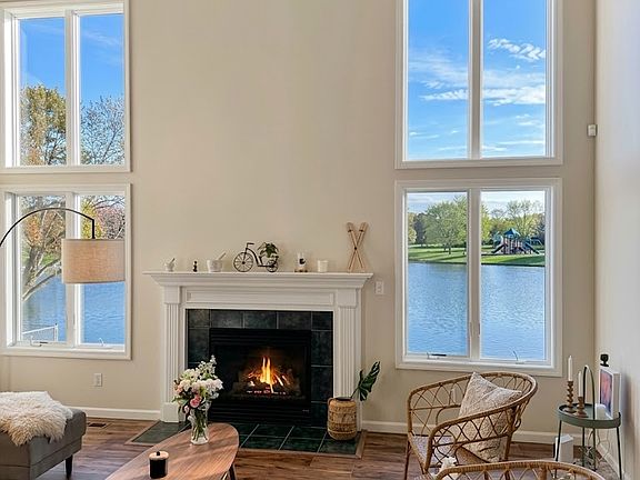 2nd image of 2706 Pine Valley Dr