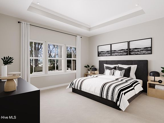 5th image of 221 Brookwood Park Court