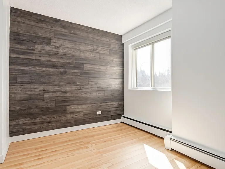 1015 Cameron Ave SW — Photo 12