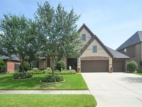 2nd image of 27510 Beauford Dr