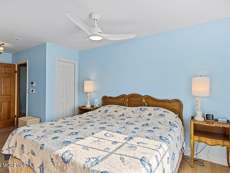 1118 Barnegat Ln — Photo 22