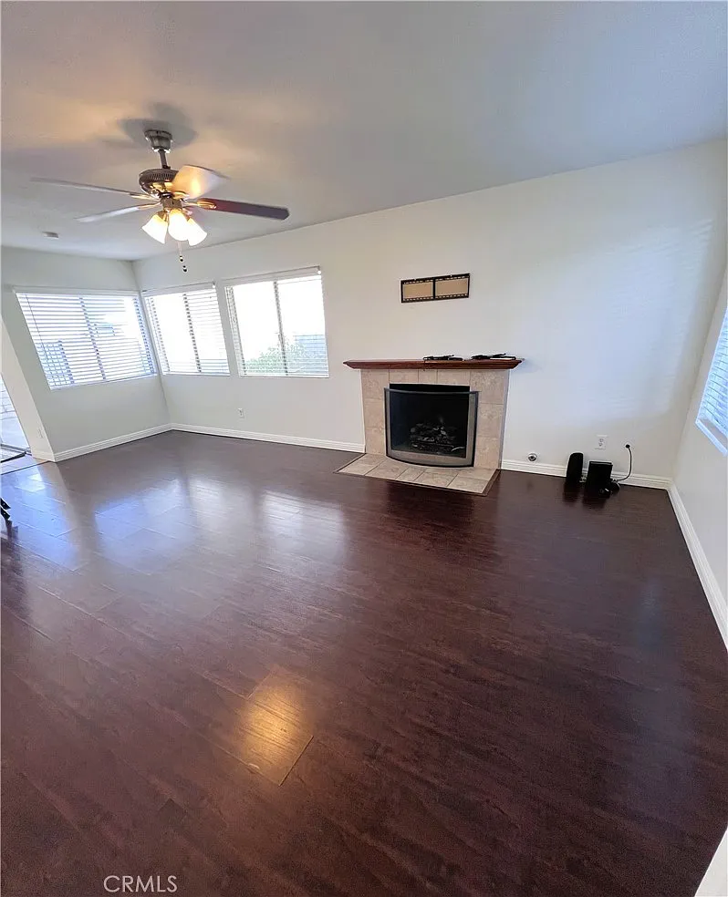 2 bed, 1014 sqft, $2,500 — Photo 2