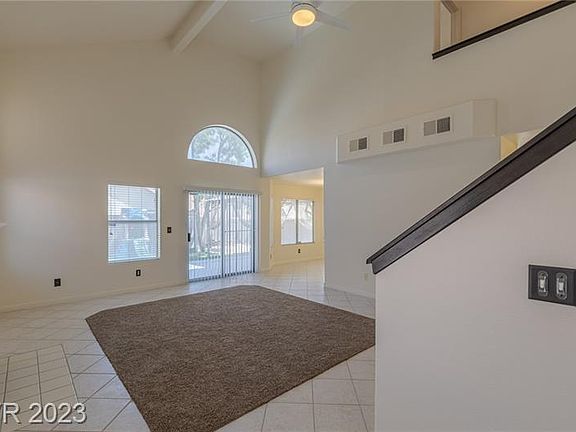 5th image of 8132 Dolphin Landing Dr
