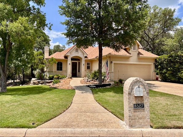 8527 Oakview Pass