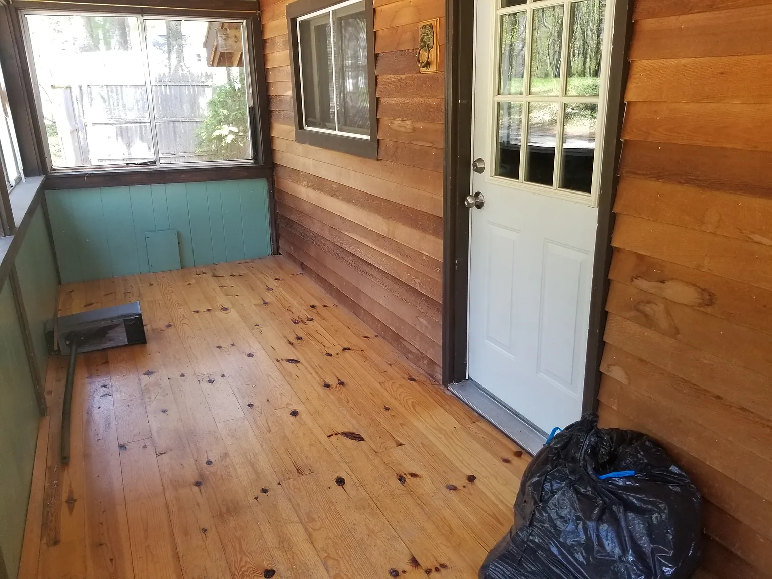 1 bed, 1400 sqft, $2,100 — Photo 2
