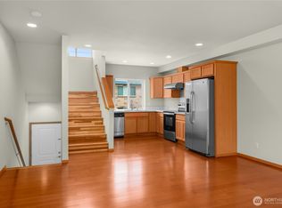 4000 14th Ave S APT B, Seattle, WA 98108