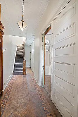 3rd image of 128 Midwood St