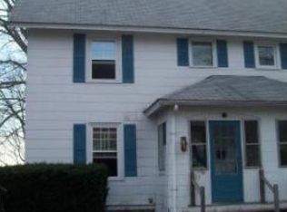 23 Oak St, Hopedale, MA 01747