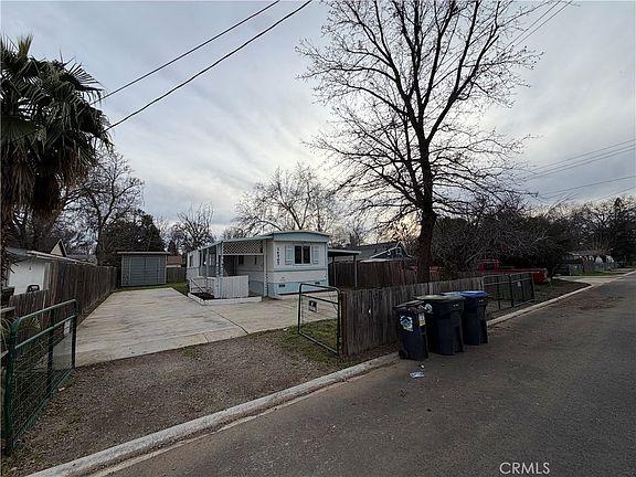 5th image of 14707 Walnut Ave