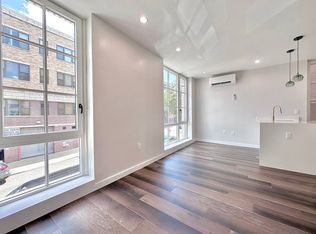 170 20th St #2C, Brooklyn, NY 11232
