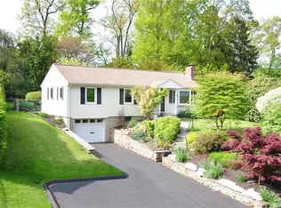 37 Dogwood Rd, Wethersfield, CT 06109