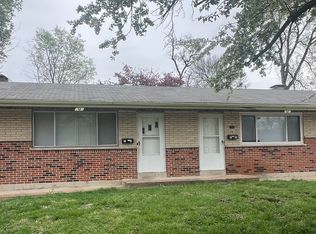 20 Cunningham Ct, Saint Charles, MO 63301