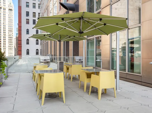 8 Spruce Street image 16 of 22