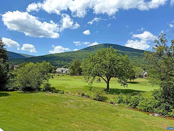 2nd image of 137 Saddle Ridge Ln