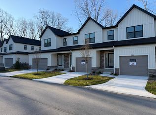 1978 S Shorewood #18, Holland, MI