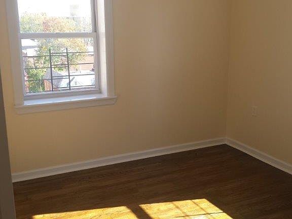 2nd image of 91-34 195th St #5C