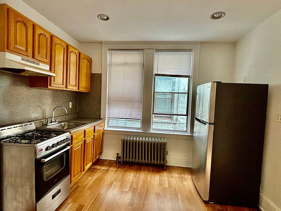 1st image of 31-32 34th St #2F