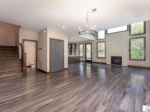 5th image of 814 Pinnacle Path