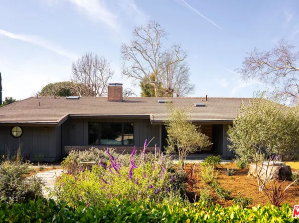 427 Laguna Rd, Pasadena, CA 91105