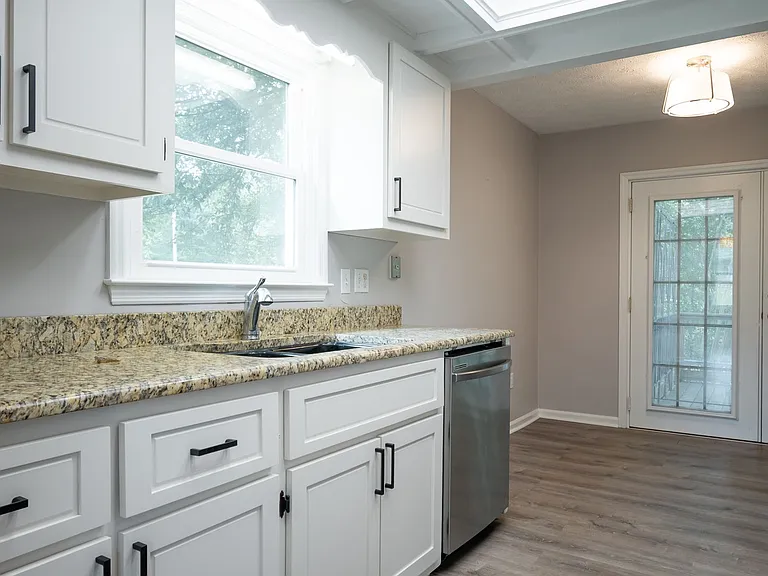 1030 Carriage Hill Rd — Photo 22