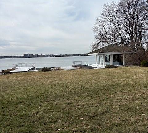 2nd image of 150 W Shore Road