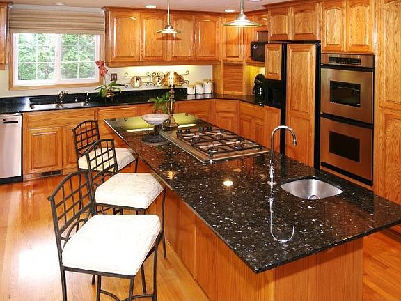 5th image of 716 SE Sherley Ct