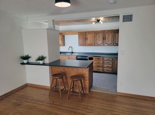 1715 Van Dorn St #1, Lincoln, NE 68502